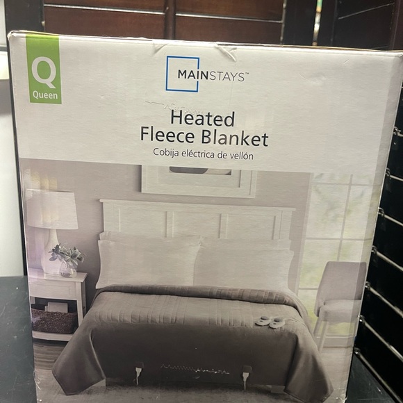 Mainstays Soft Fleece Electric Heated Blanket, Gray, Queen, 84"
× 90", 2 control - Picture 4 of 15